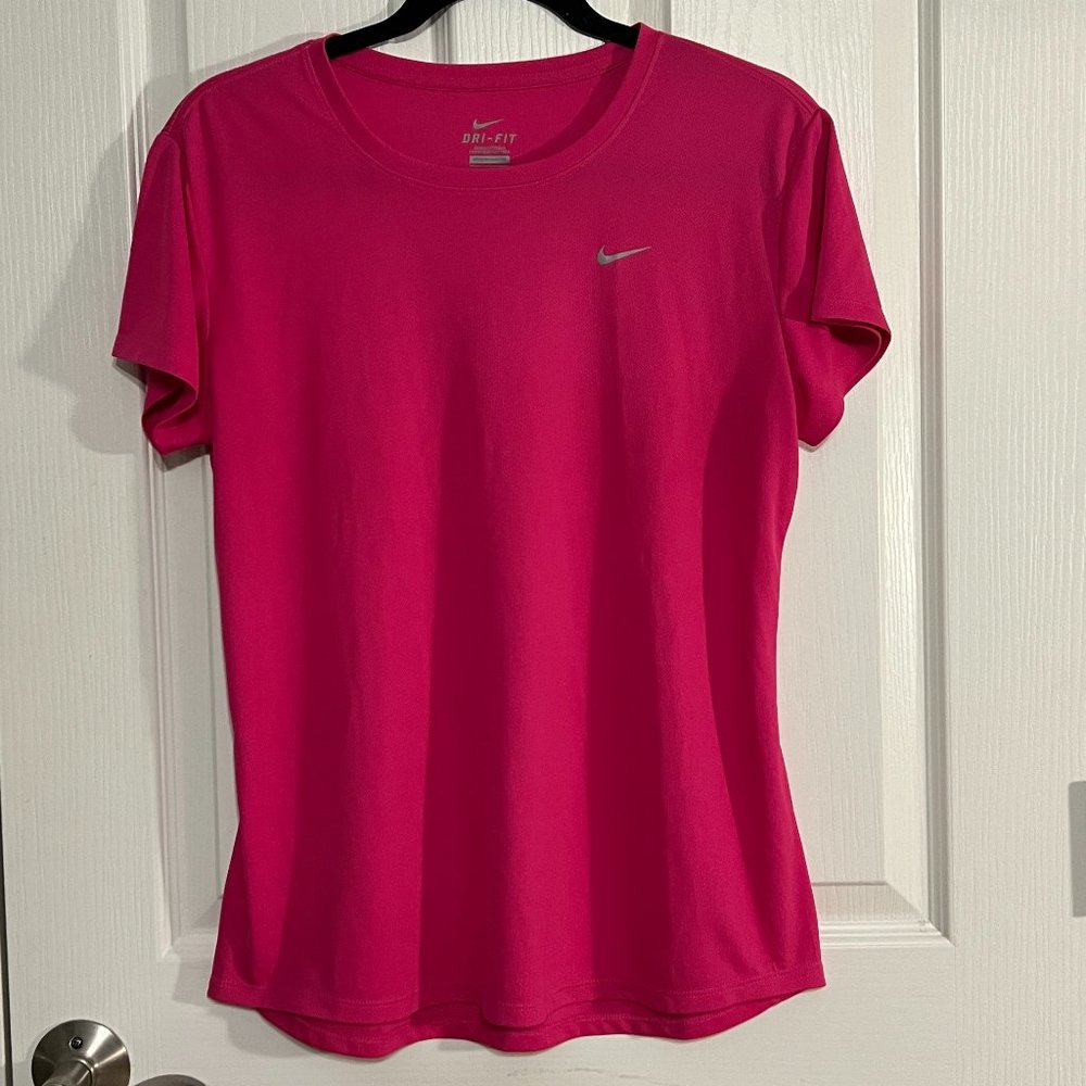 Pink Nike Dri-Fit Short Sleeve Top (Large)